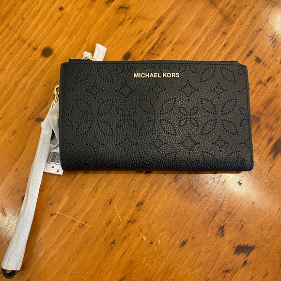 MICHAEL Michael Kors Handbags - MICHAEL Michael Kors Black Clutch